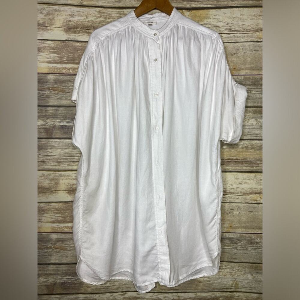 Aritzia White Short-Sleeve Button-Up Tunic - Picture 5 of 10